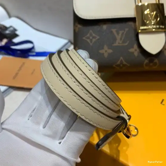 VUITTON LOCKY LOUIS BB 0605